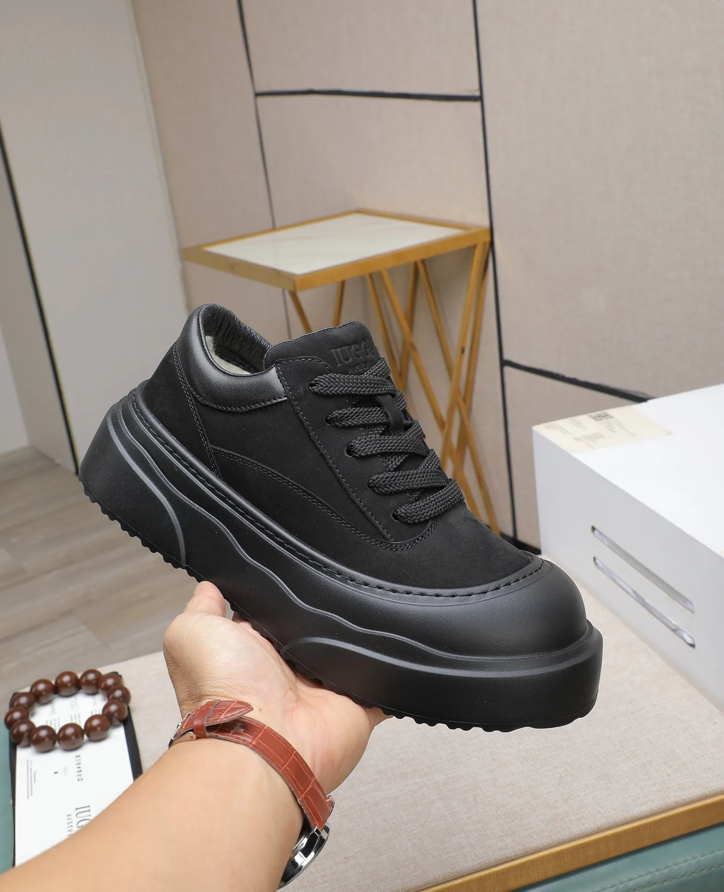 Men's shoes 💰680 IUGGI new retro presbyopia men's shoes, casual and versatile, full of high-end sense, fashionable, luxury and personalized style, joint style, retro presbyopia factor, full of handsome style, first layer suede cowhide, lining wool, rubber outsole, light and non-slip size: 39-44